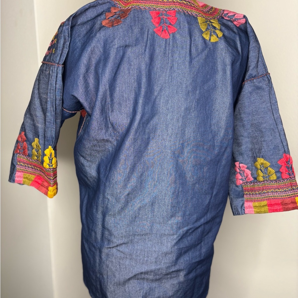 Colorful Embroidered Tunic Top - Picture 3 of 4